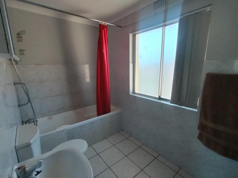 To Let 1 Bedroom Property for Rent in Harbour Island Western Cape